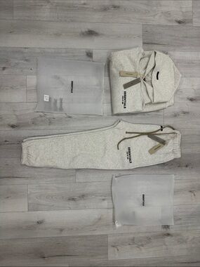 Fear of God Essentials oatmeal/ cream Hoodie & Jogger Set 🔥 | Unisex Tracksuit